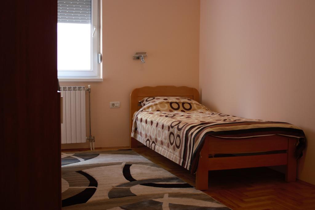Apartments Skopje Downtown Экстерьер фото